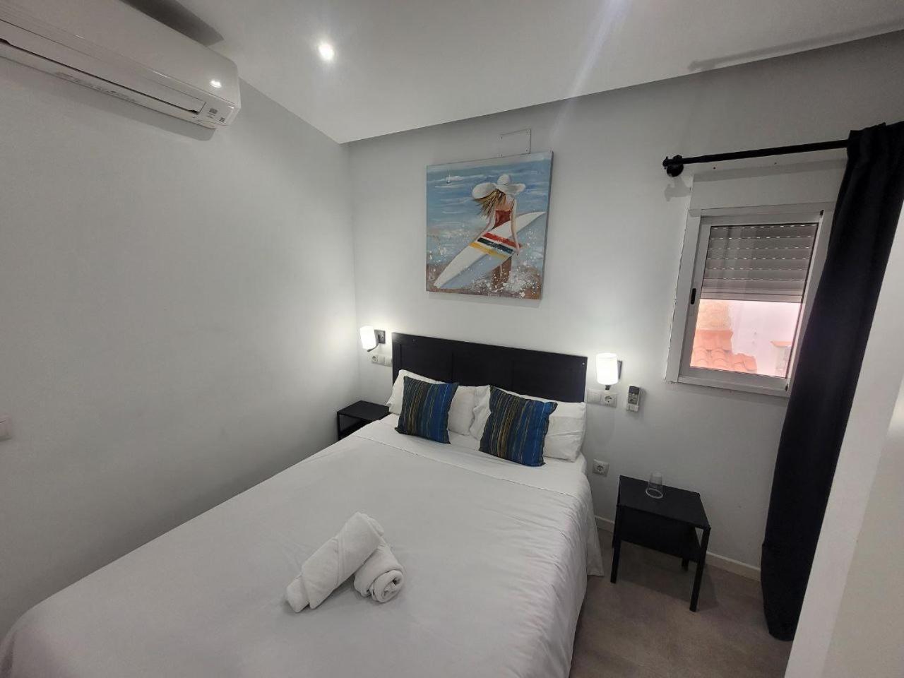 Ayz Frailes - Auto Check-In Property (Adults Only) Малага Экстерьер фото