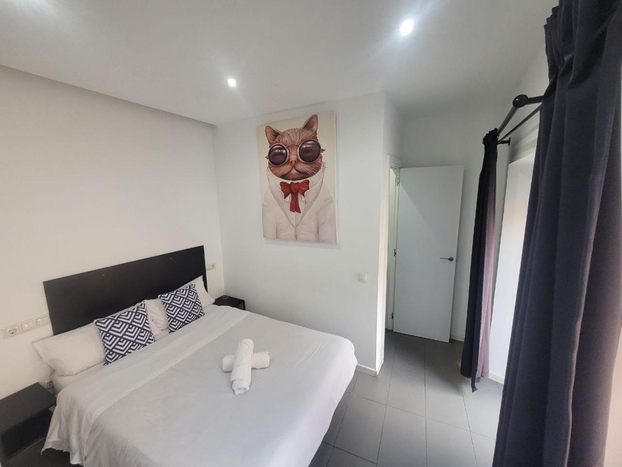 Ayz Frailes - Auto Check-In Property (Adults Only) Малага Экстерьер фото